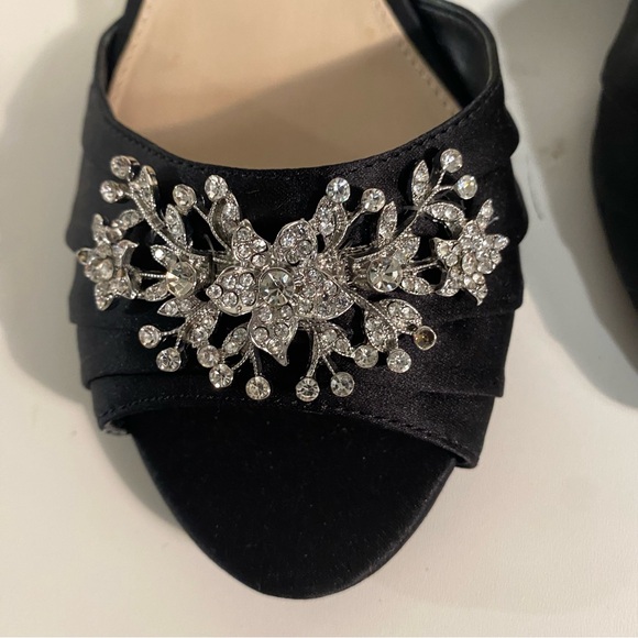 Nina New York Black Emiko Ornamented Wedge           Size 10M - Picture 3 of 8